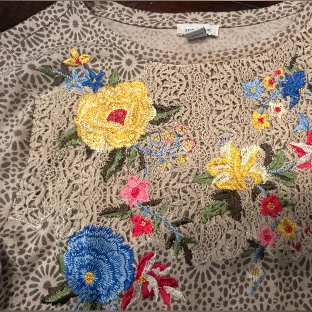 NWOT Sundance Sunny Disposition Embroidered Top Size M - Picture 5 of 9